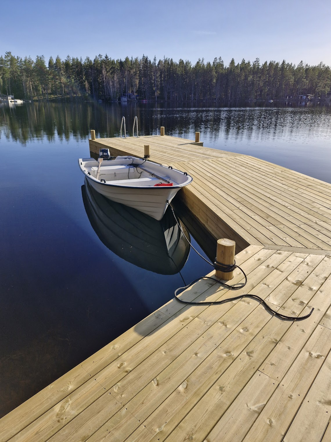 The jetty was renovated in 2024. The following year, it was destroyed in a storm.